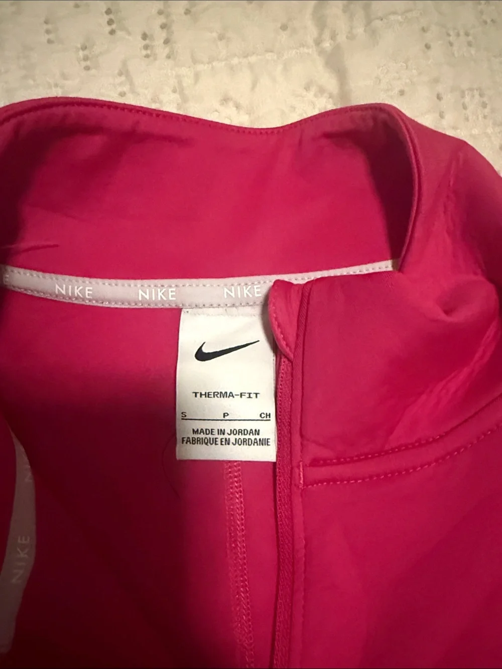 Nike Women's Magenta Quarter-Zip Athletic Pullover